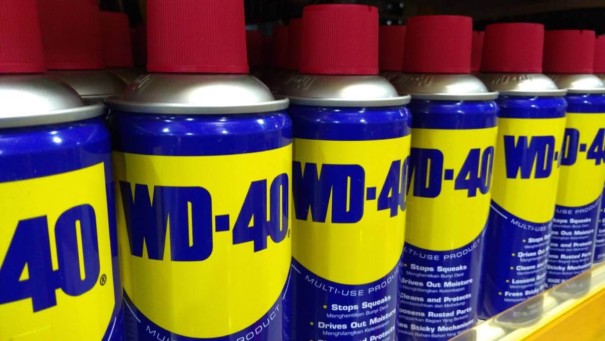 WD-40 cans