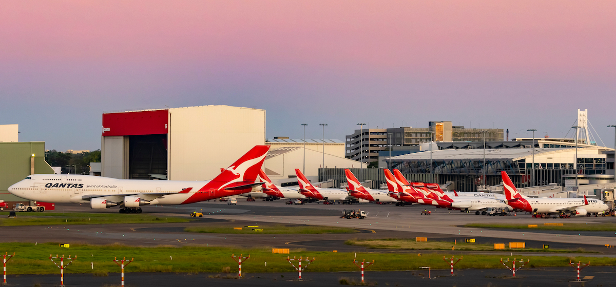 Optimistic Qantas restarts international bookings
