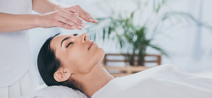 What is reiki and can it help relieve stress?