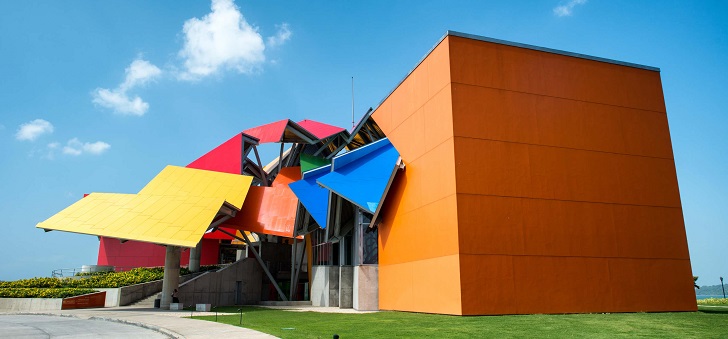 colourful-building