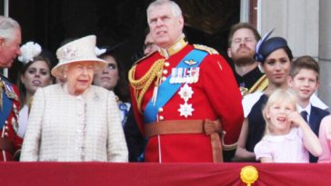 the british royal family in formal dress