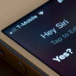 iphone screen displaying chat with siri