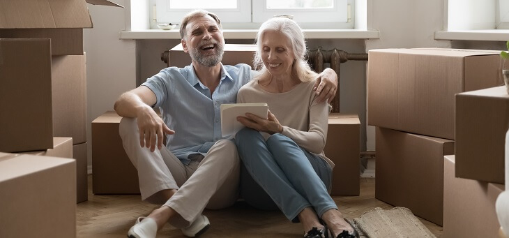older couple moving to get downsizer contribution