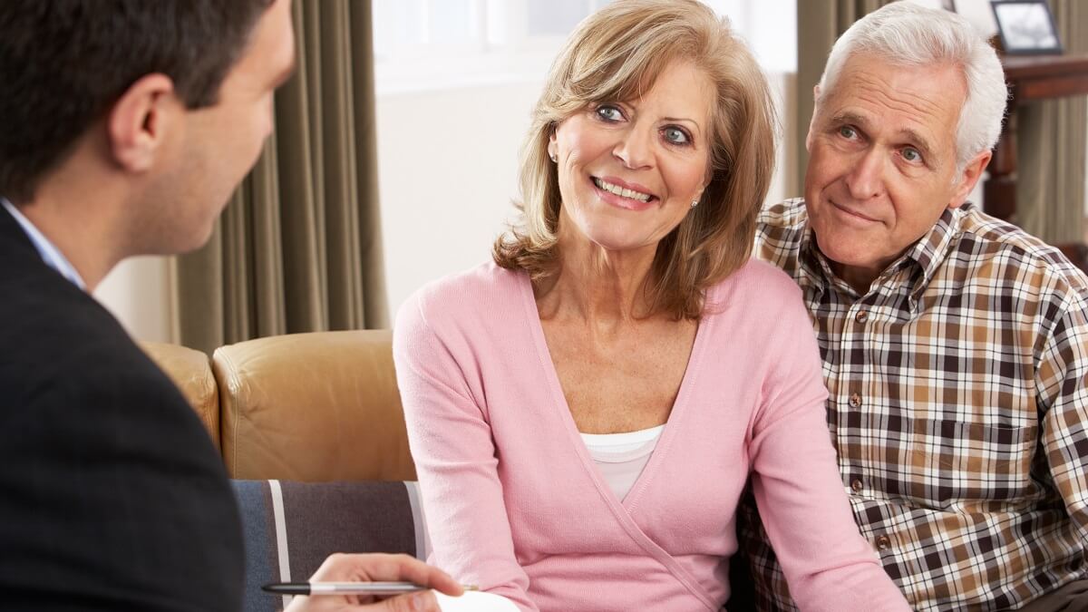older couple receiving affordable financial advice