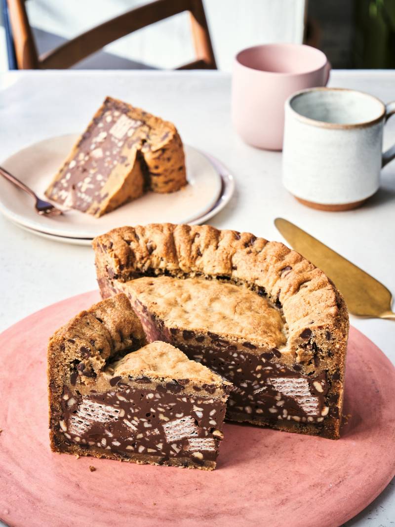 Picnic Ready Chocolate Cookie Pie YourLifeChoices