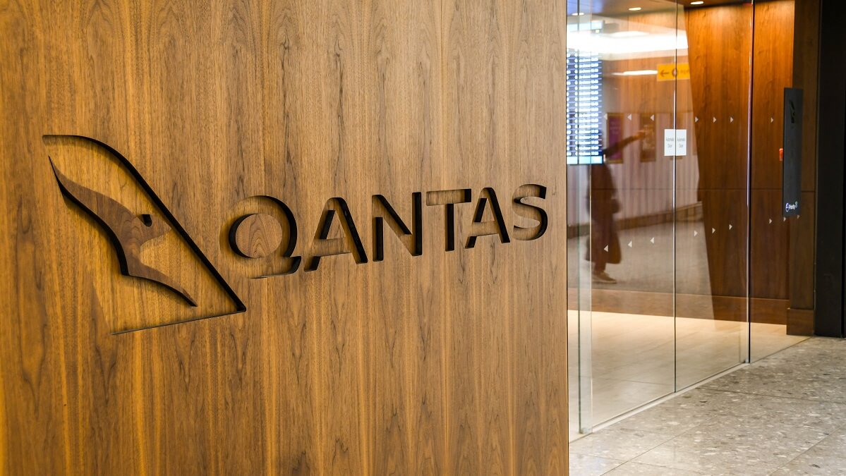 qantas executive lounge