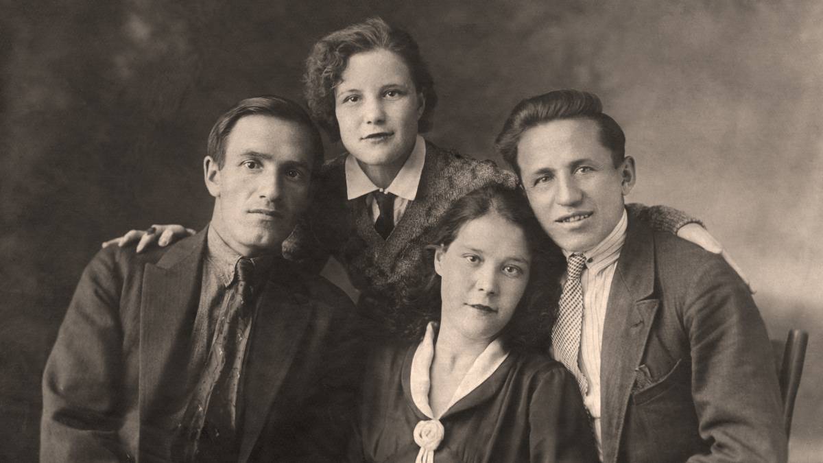 Vintage picture of a family