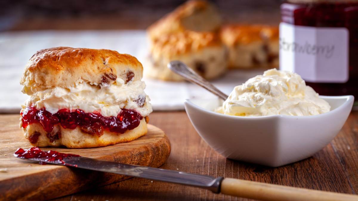Delicious scones with jam and cream