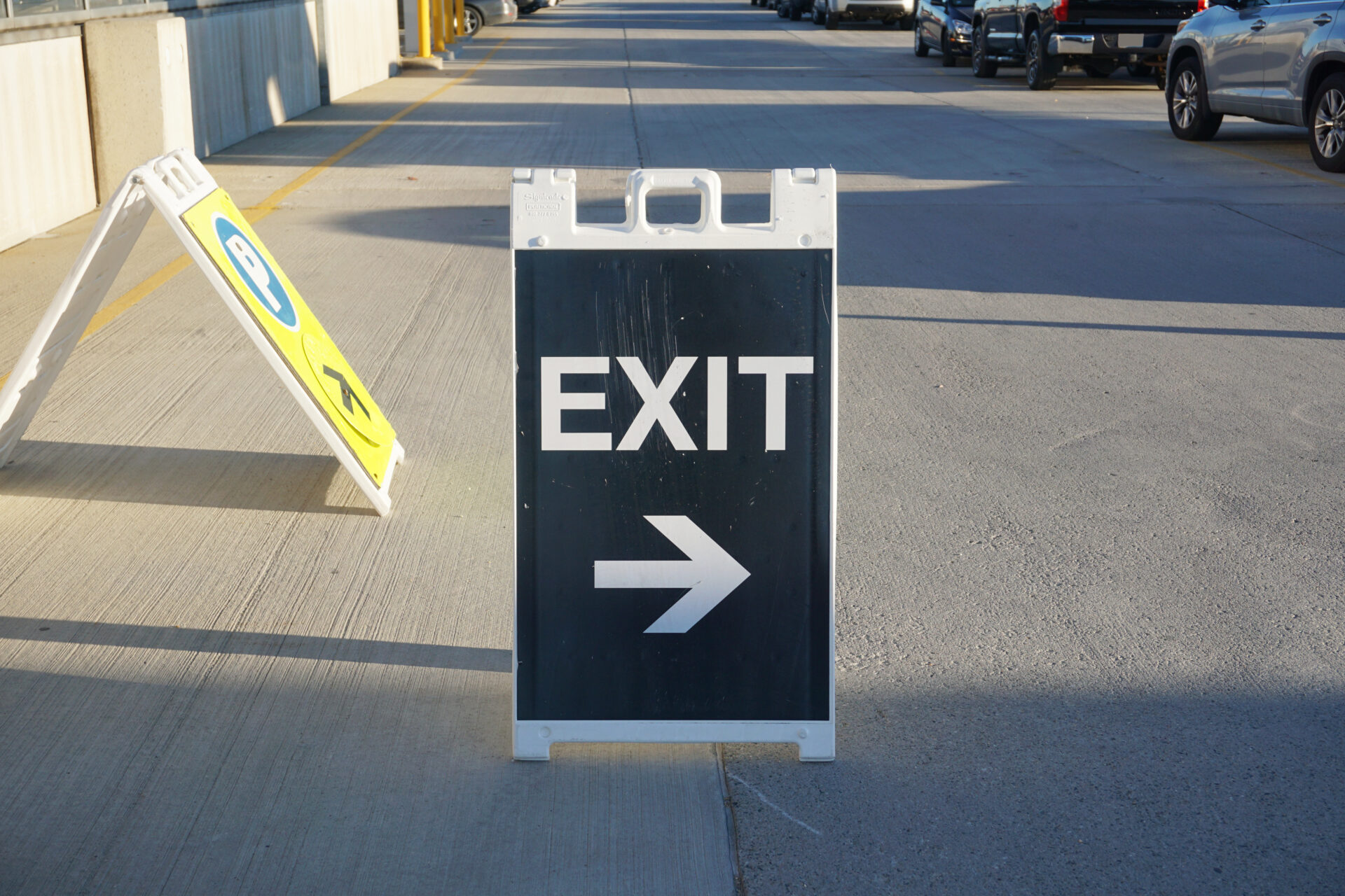 ‘Miserable’ note sparks online outrage after innocent driving mistake ...