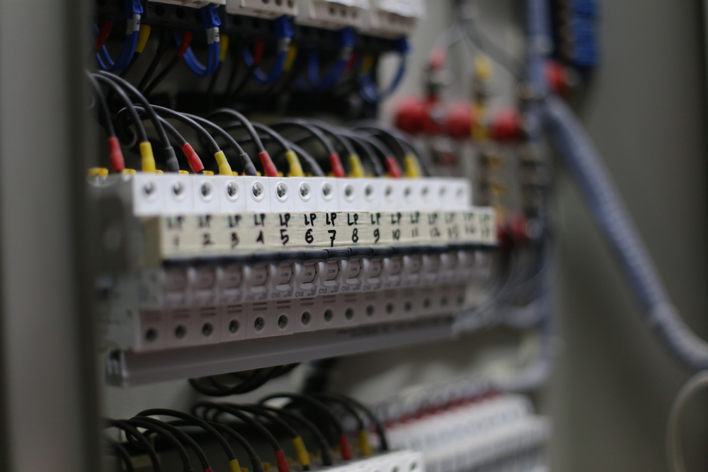 Protect your home: Here are five signs you need a new switchboard ...