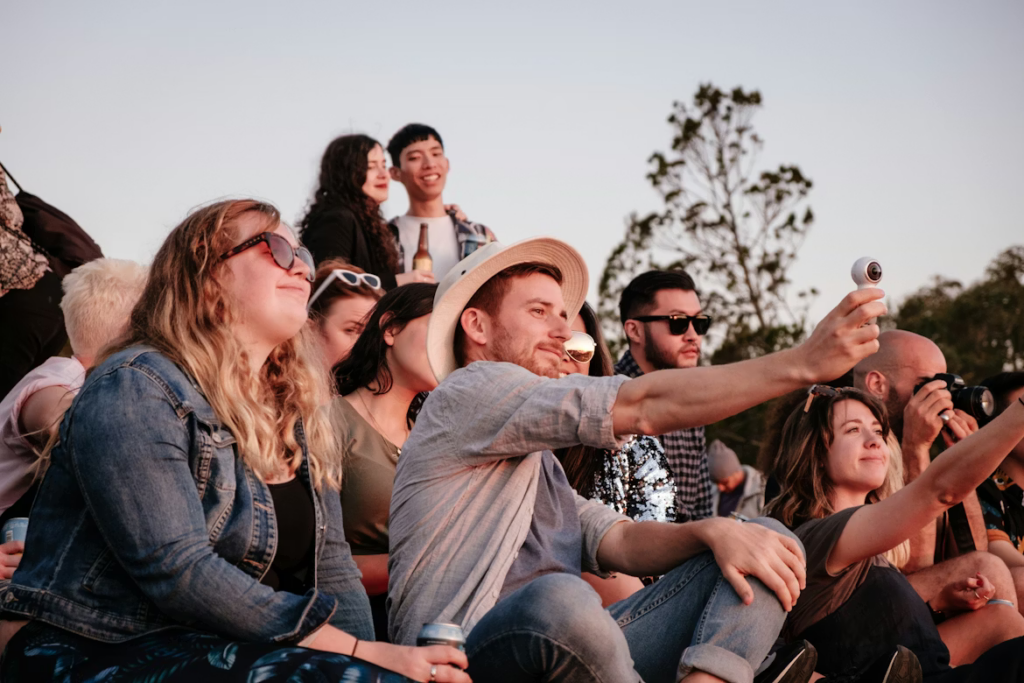 The truth about what makes us proudest to be Australian | YourLifeChoices