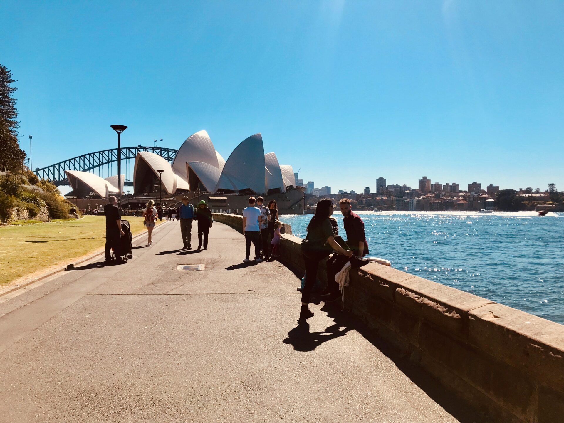Australia ranks among the top 10 most generous countries worldwide ...