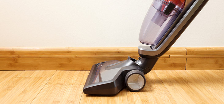 Tech Q&A: What are the pros and cons of cordless vacuums?