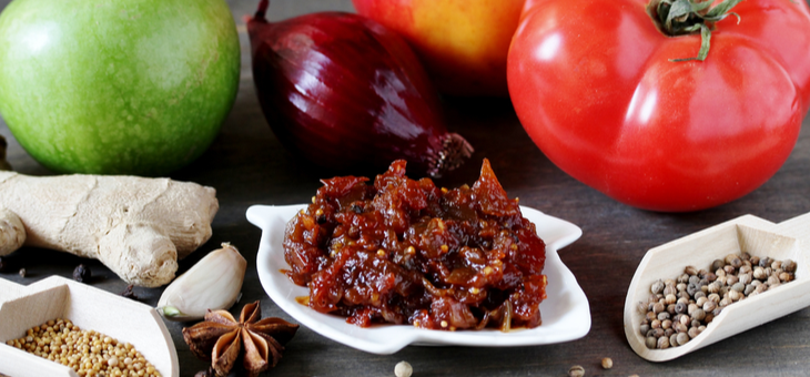 Tangy Tomato and Apple Chutney