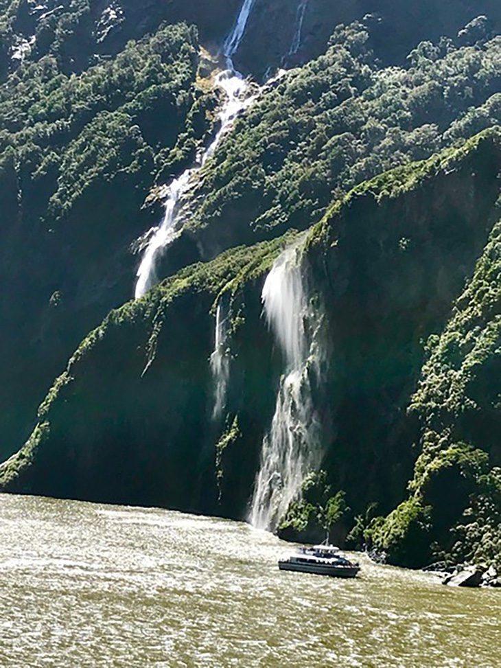 new zealand waterfalls