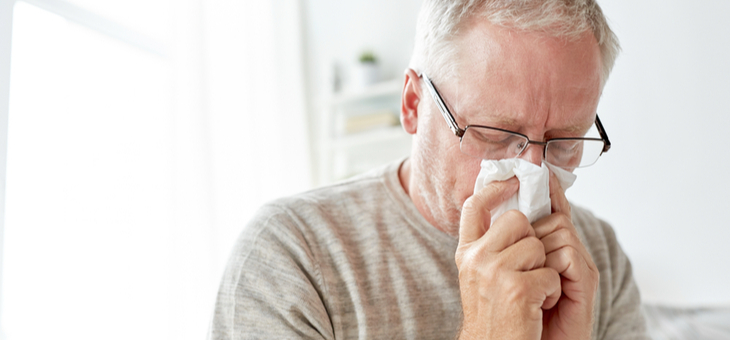 How to tell the difference between hayfever and the common cold