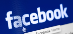 Facebook adds search function