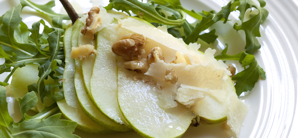 Recipe: Easy Pear and Walnut Salad